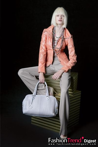 Emporio Armani 2010ďVDƬ